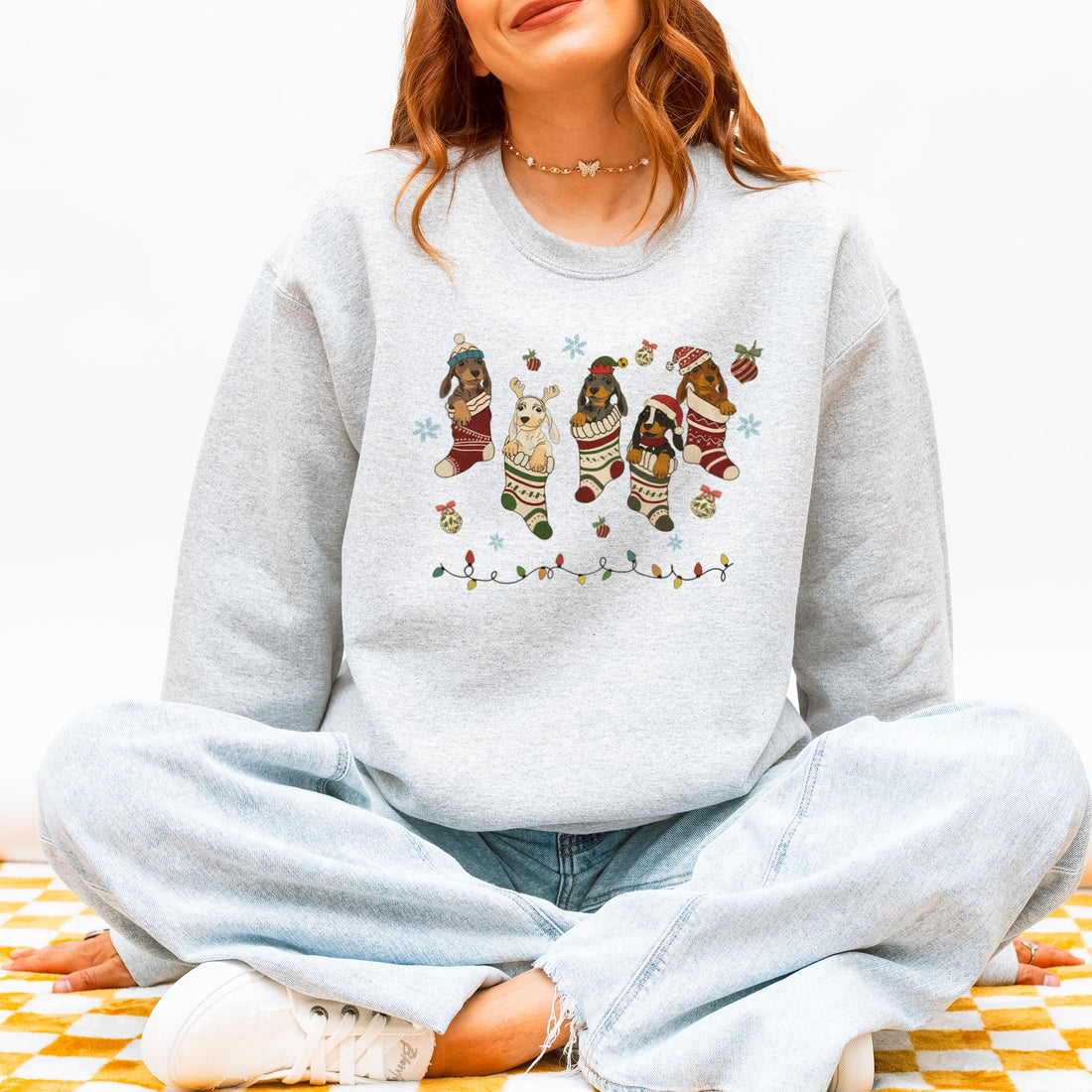 Dachshund Christmas Sweatshirt Cute Christmas Dog Shirt for Dachshund Moms and Dog Lovers Perfect Xmas Gift
