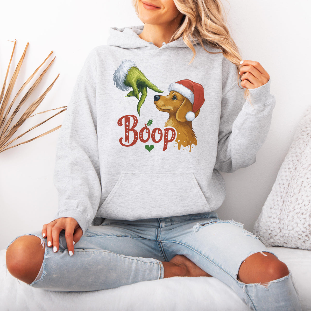 Boop Dachshund Christmas Hoodie – Funny Green Hand Holiday