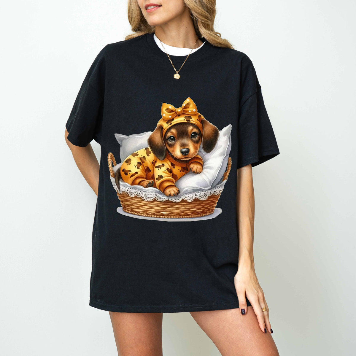 Cute Dachshund Puppy Dog Mom T-Shirt in Pajamas