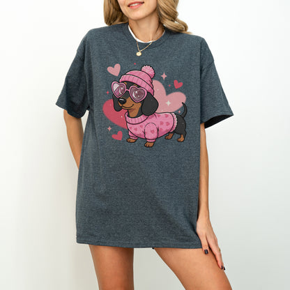 Cute Valentine Dachshund Dog Mom T-Shirt