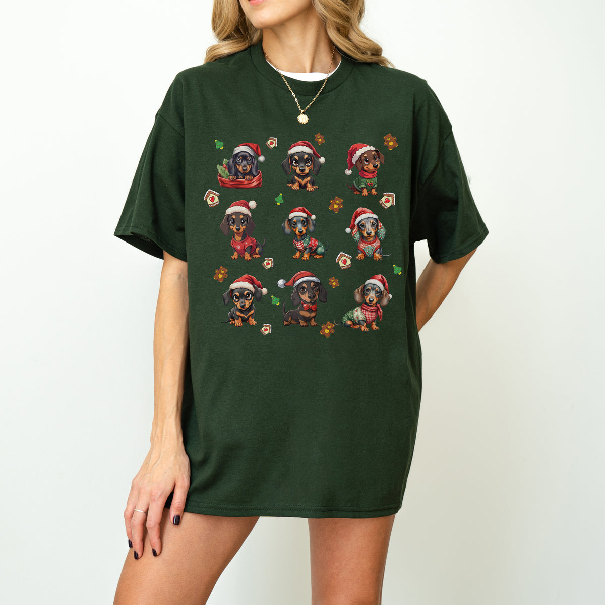 Dachshund Christmas T-Shirt for Dog Lovers and Wiener Dog Moms