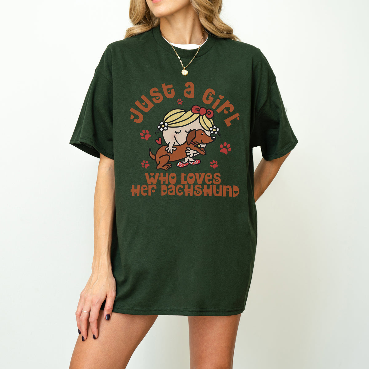 Just a Girl Who Loves Her Dachshund Mom Shirt