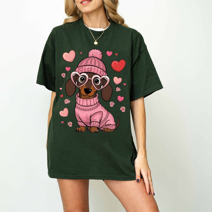 Pink Heart Glasses Dachshund Dog Mom T-Shirt