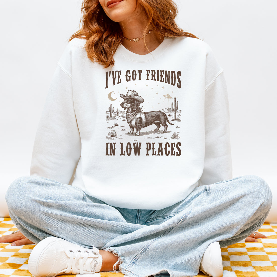 I've Got Friends In Low Places Dachshund Sweatshirt – Funny Sausage Dog Gift for Dog Dads