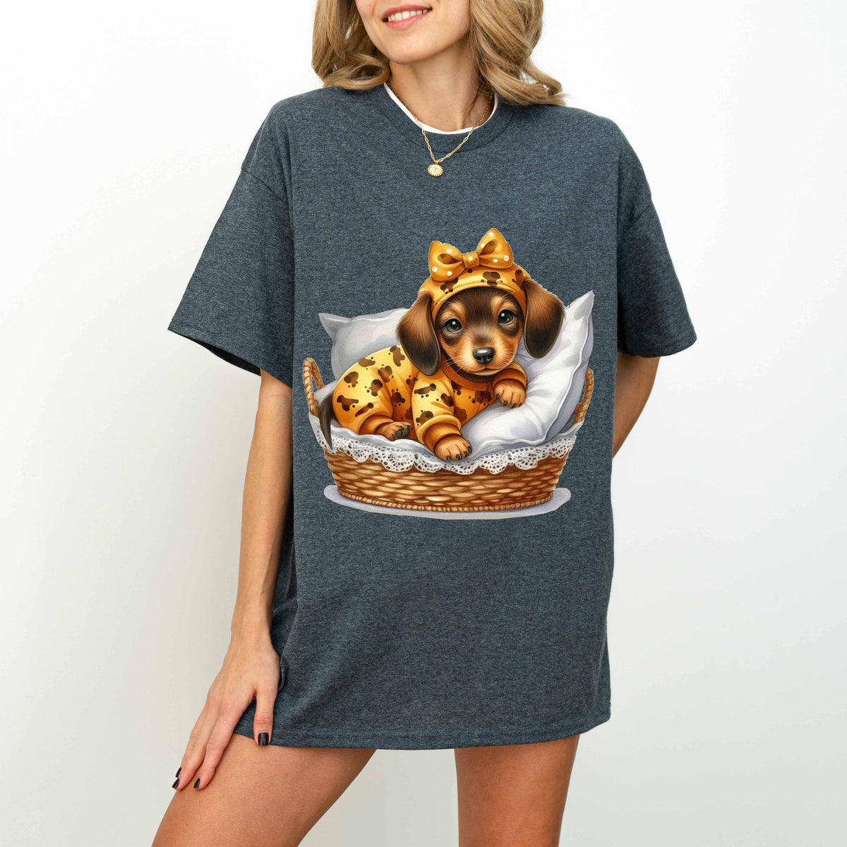Cute Dachshund Puppy Dog Mom T-Shirt in Pajamas