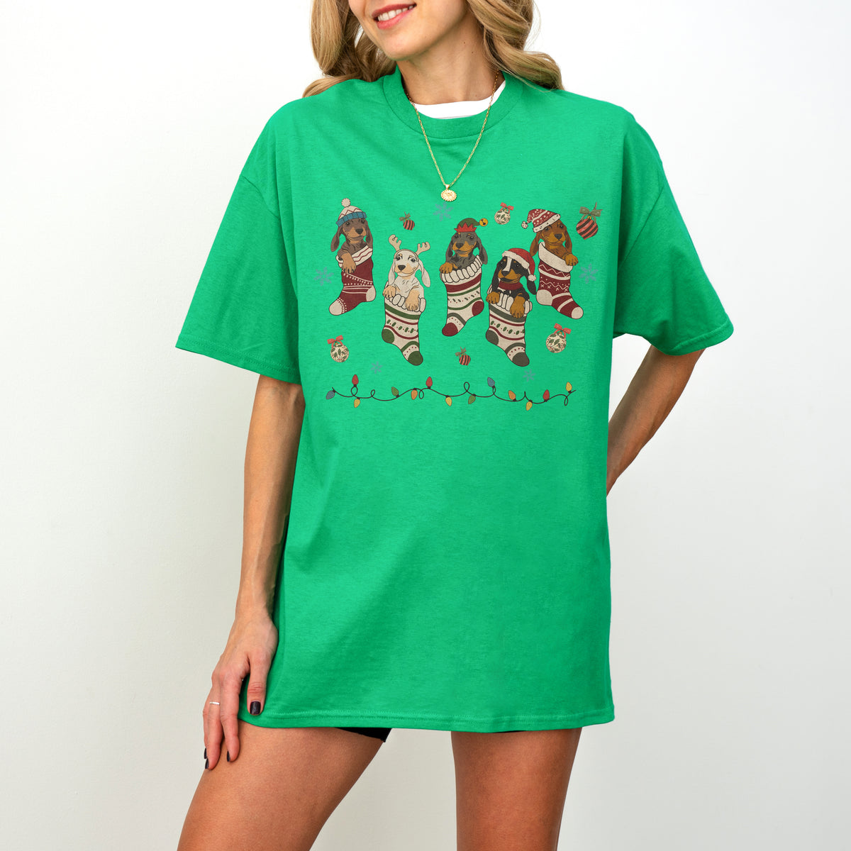 Dachshund Christmas Shirt – Cute Doxie Mom Holiday Gift