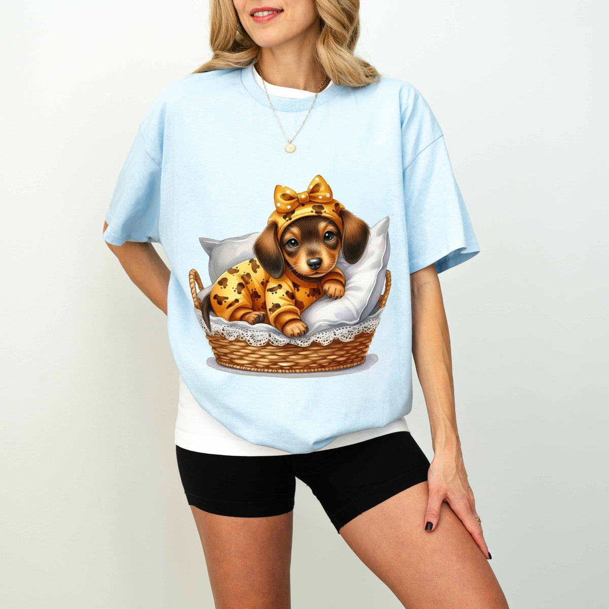 Cute Dachshund Puppy Dog Mom T-Shirt in Pajamas