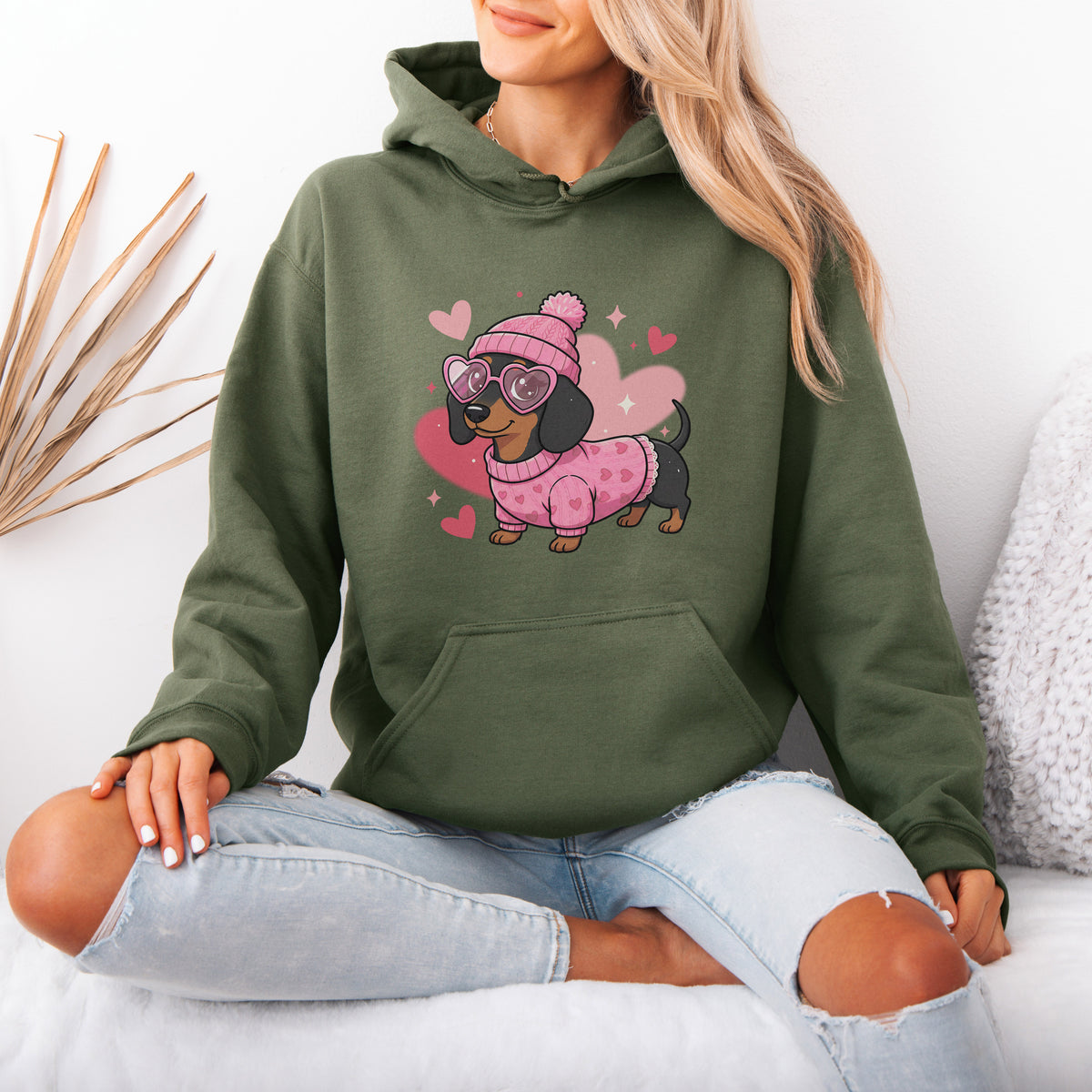 Cute Valentine Dachshund Dog Mom Hoodie
