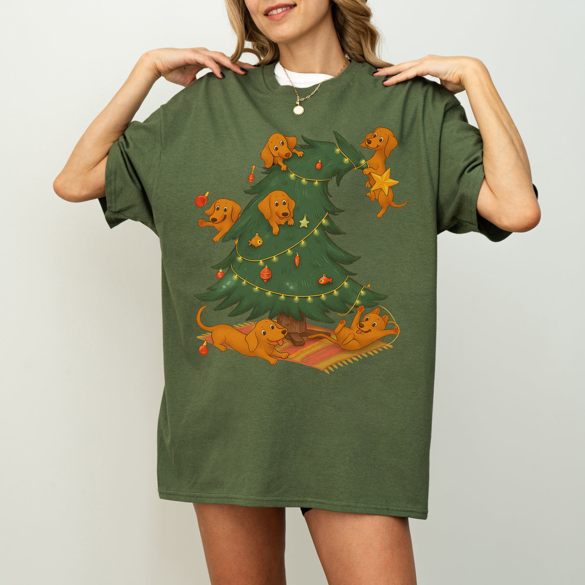Dachshund Christmas Tree Shirt – Cute Sausage Dog Holiday Gift