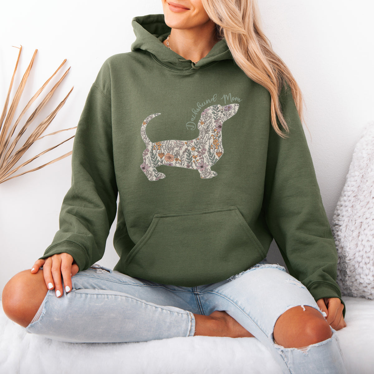 Personalized Dachshund Dog Mama Hoodie – Custom Floral Dog Mom