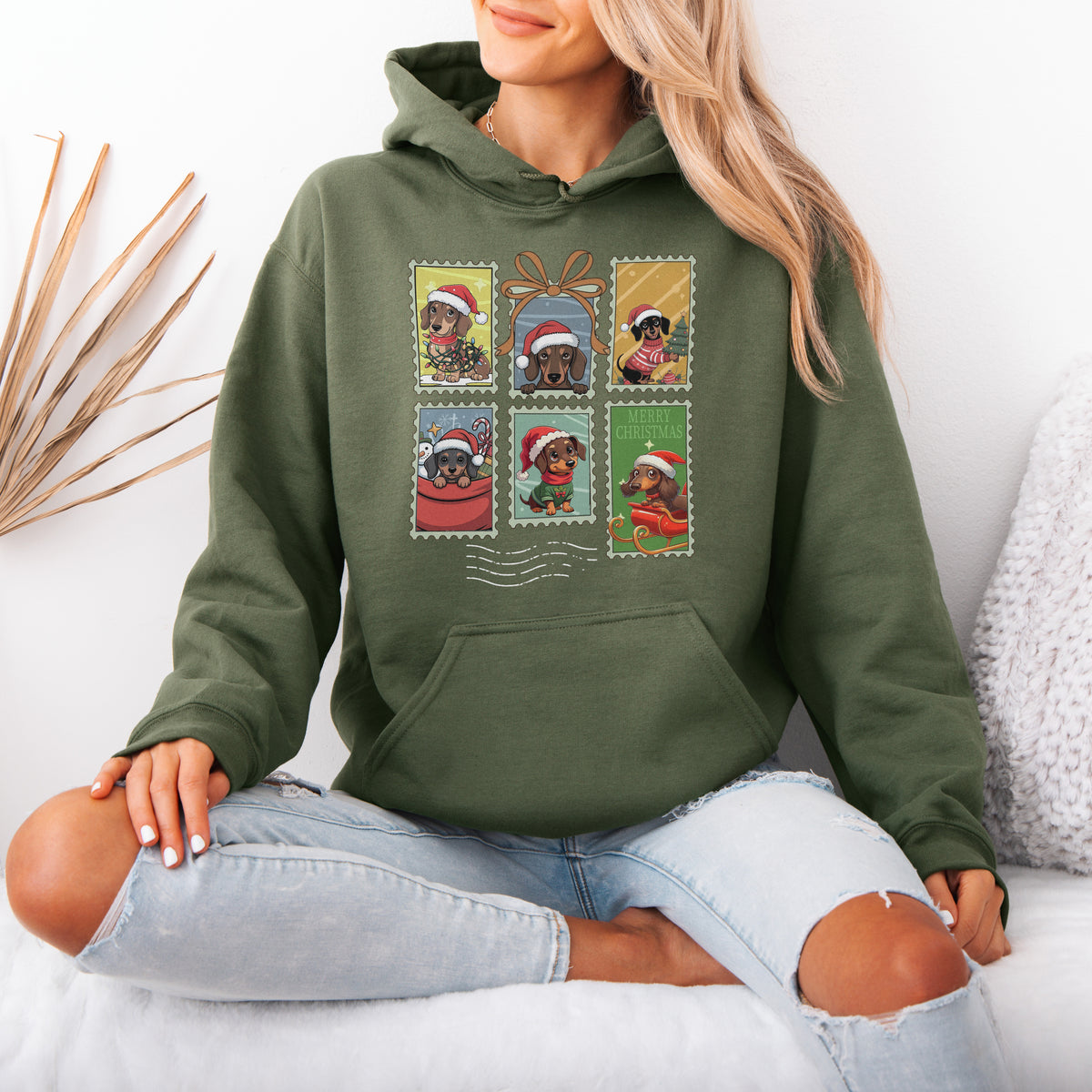Dachshund Christmas Hoodie Cute Holiday Dog Lover Gift