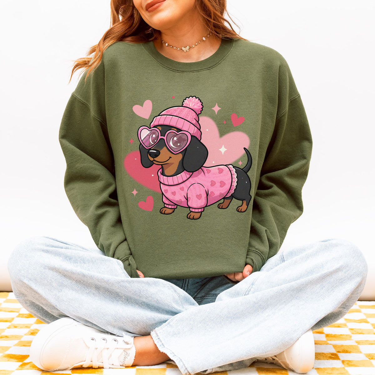 Cute Valentine Dachshund Dog Mom Sweatshirt