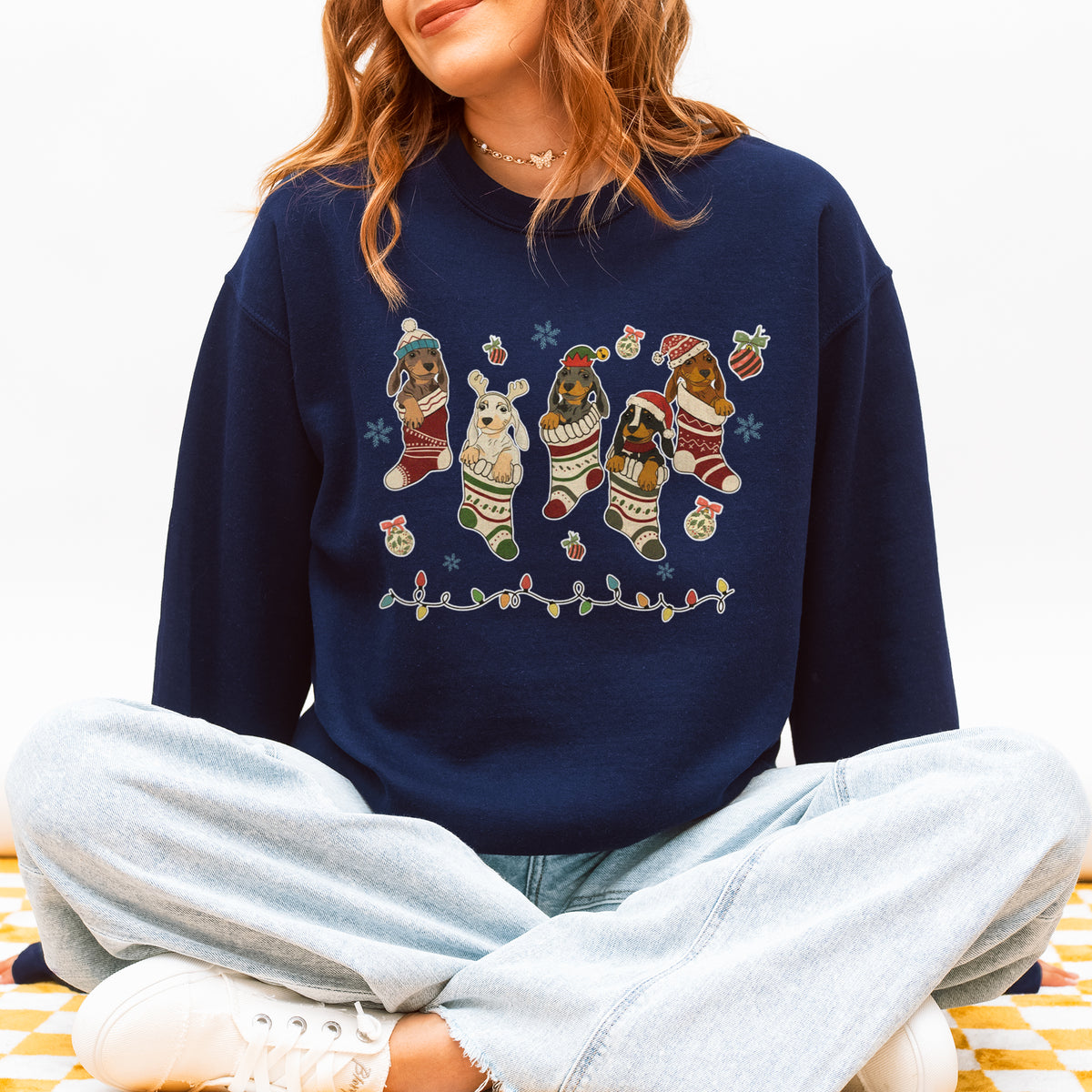 Dachshund Christmas Sweatshirt – Cute Doxie Mom Holiday Gift