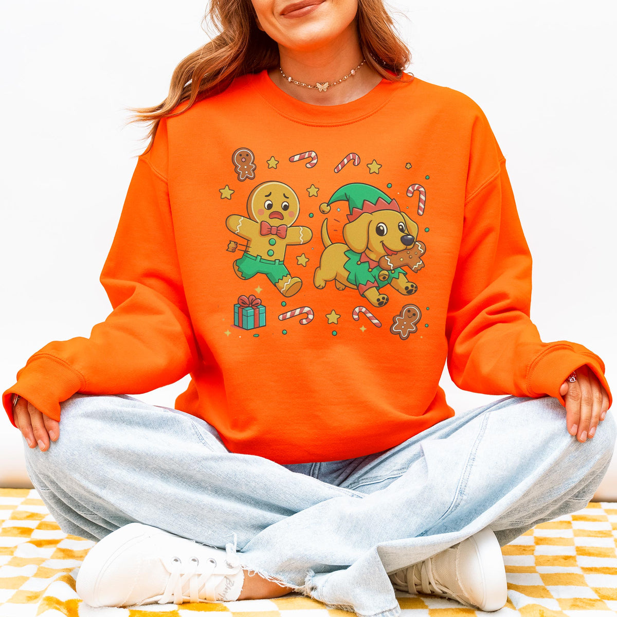 Elf Gingerbread Dachshund Christmas Sweatshirt