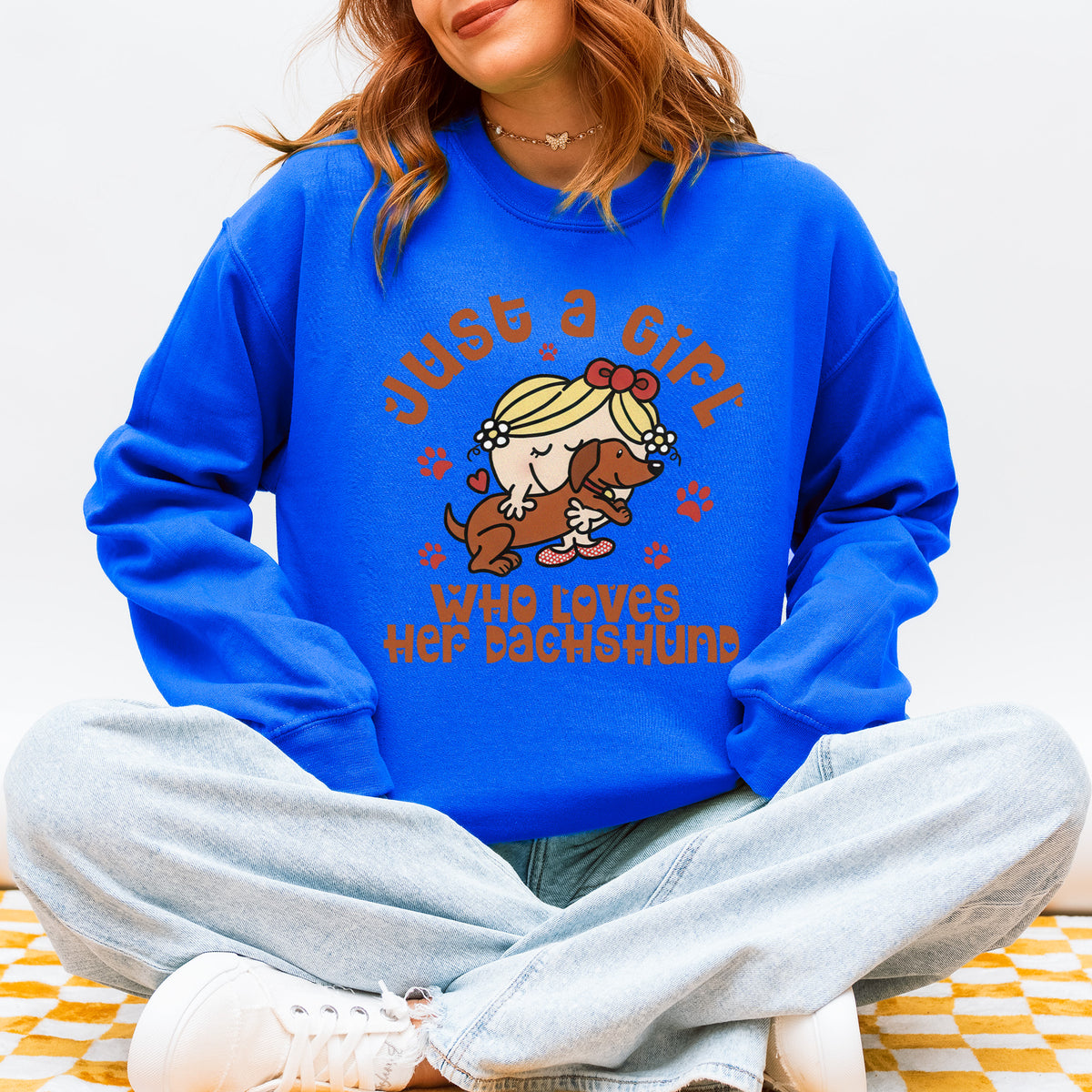 Just a Girl Who Loves Her Dachshund Mom Sweatshirt