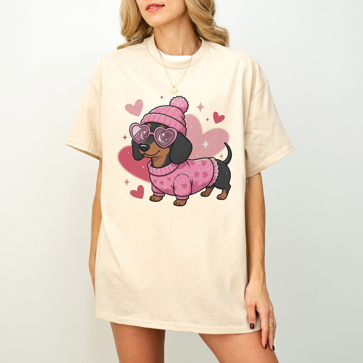 Cute Valentine Dachshund Dog Mom T-Shirt