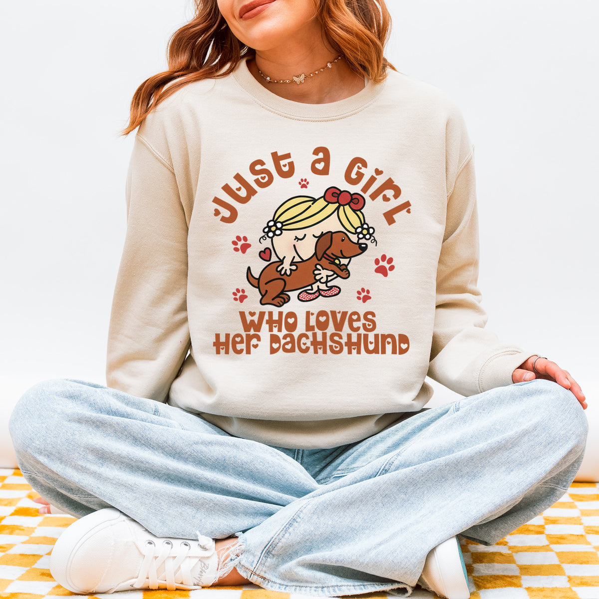 Just a Girl Who Loves Her Dachshund Mom Sweatshirt