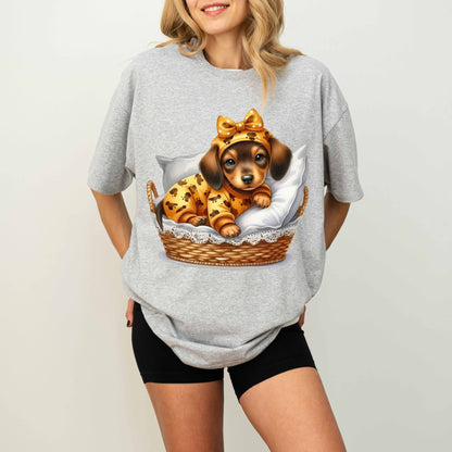 Cute Dachshund Puppy Dog Mom T-Shirt in Pajamas