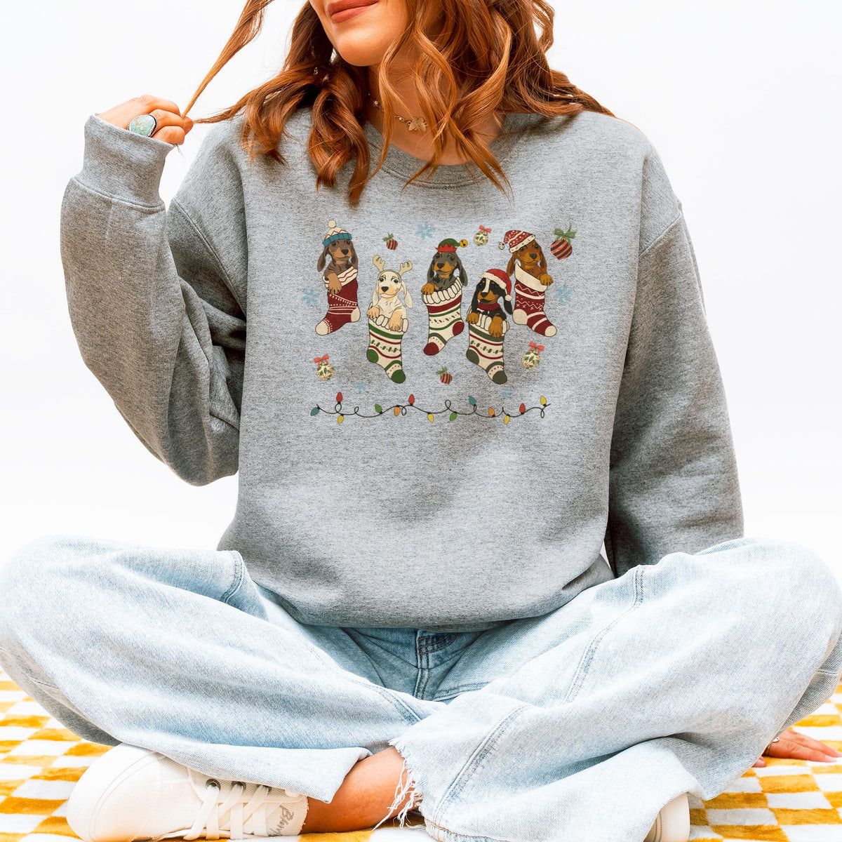 Dachshund Christmas Sweatshirt – Cute Doxie Mom Holiday Gift