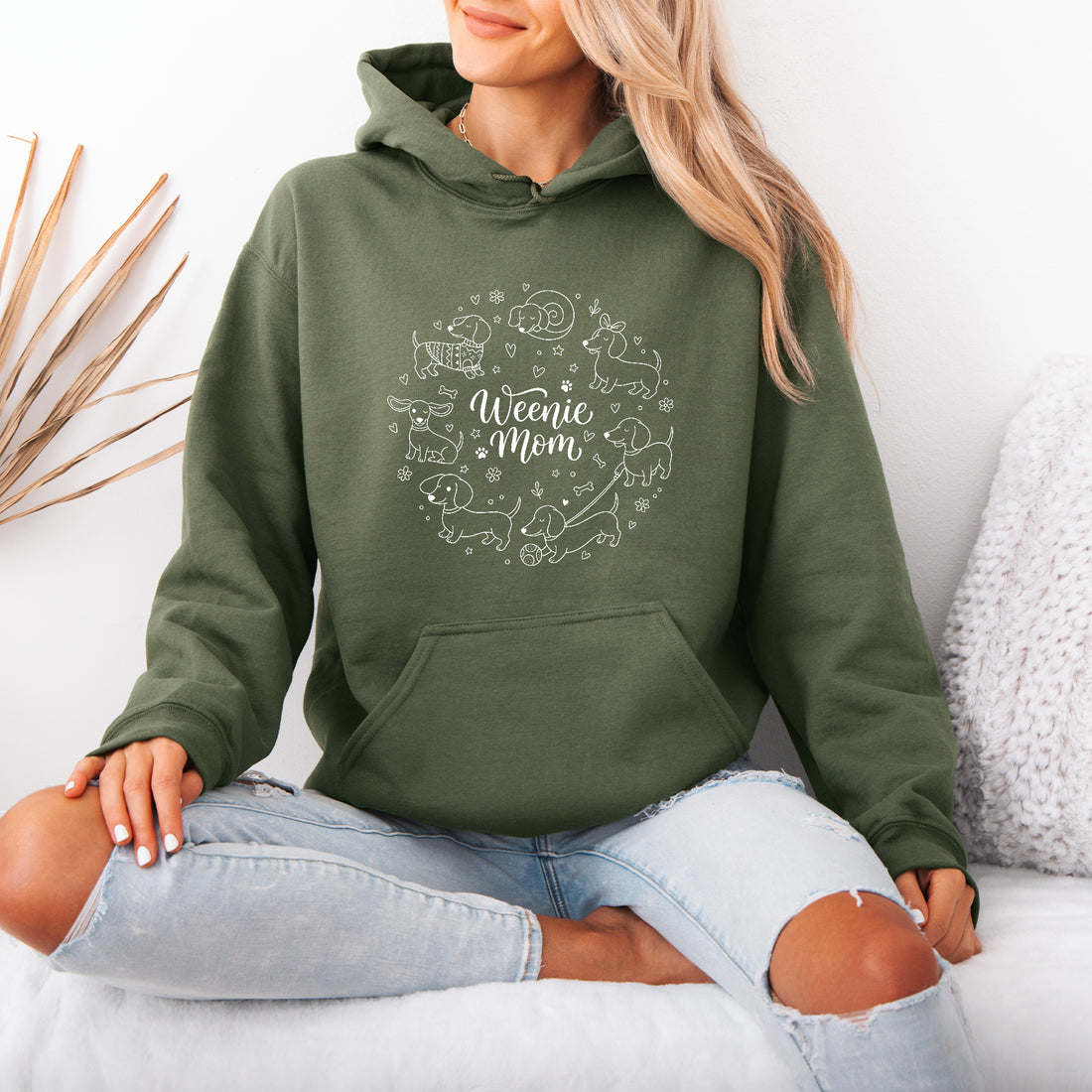 Weenie Mom Hoodie, Shirt for Dachshund Mama, Doxie Mom Shirt, Funny Dachshund Shirt, Wiener Dog Shirt for Dachshund Owner, Gift for Dachshund