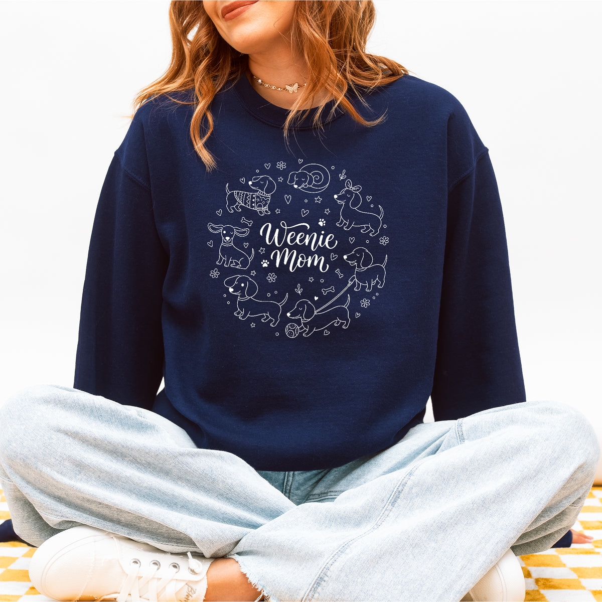 Weenie Mom Dachshund Sweatshirt – Funny Doxie Mom Gift