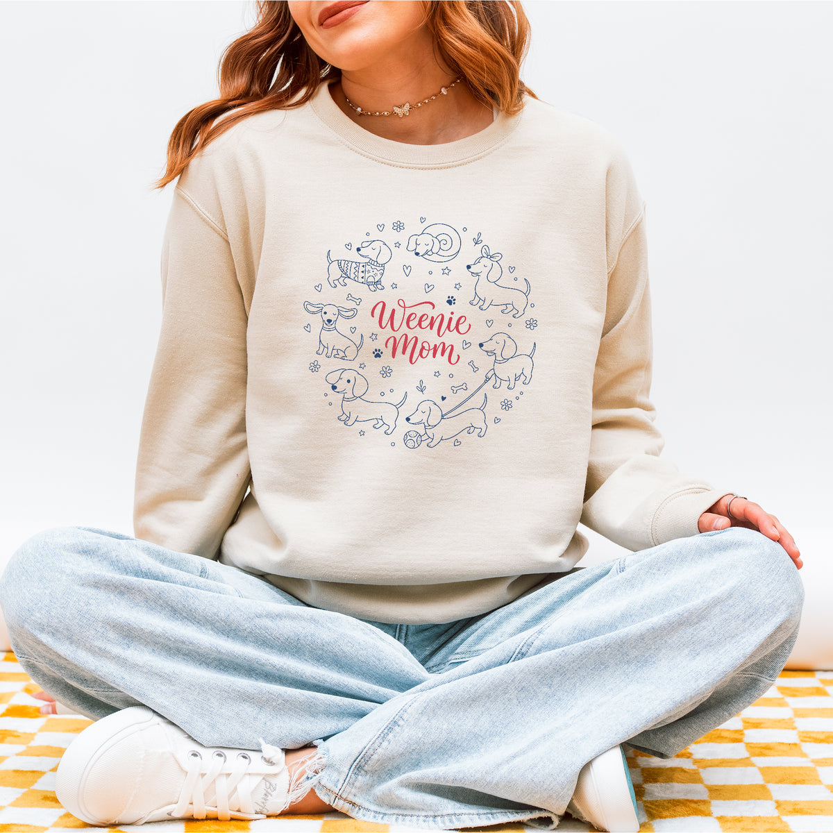 Weenie Mom Dachshund Sweatshirt – Funny Doxie Mom Gift