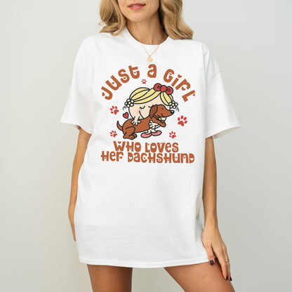 Just a Girl Who Loves Her Dachshund Mom Shirt