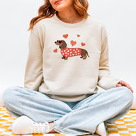 Valentine Dachshund Love Sweatshirt – Cute Wiener Dog Heart Sweater Pullover for Dog Moms, Doxie Lover Gift